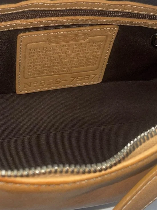 Coach Hampton Demi Leather Baguette VTG Shoulder Bag 7587 COA - Picture 7 of 16